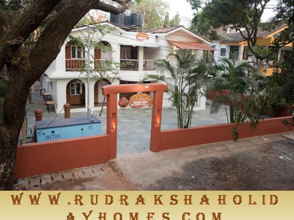Rudraksha Holiday Homes Candolim Exterior photo
